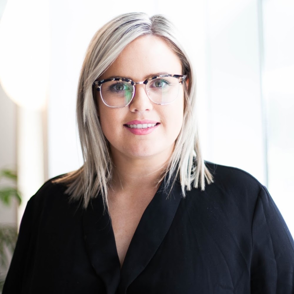 Meet your Posher, Jenna